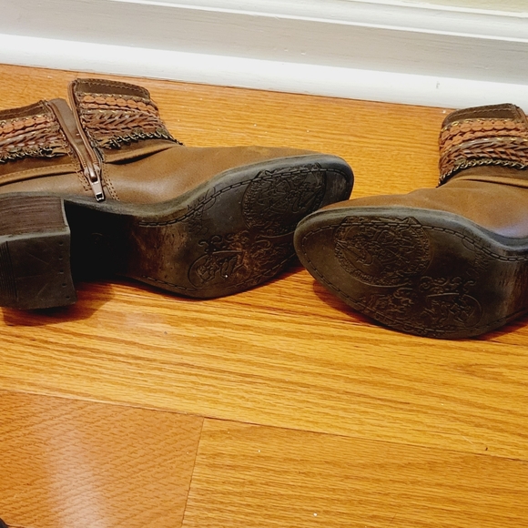 Booties - Picture 8 of 11